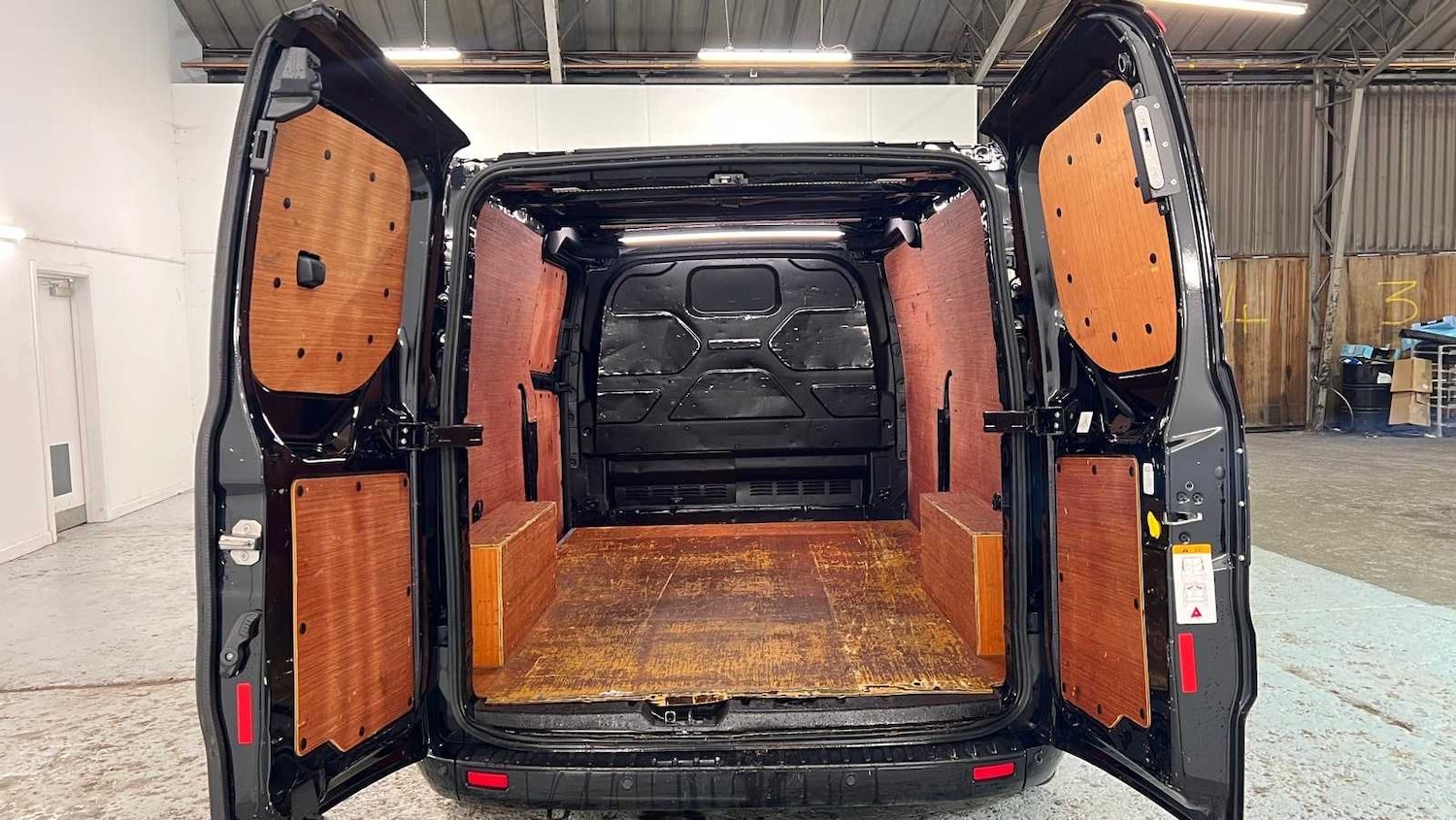 Used Ford Transit Custom 2023 for sale - 77058311: Photo 11