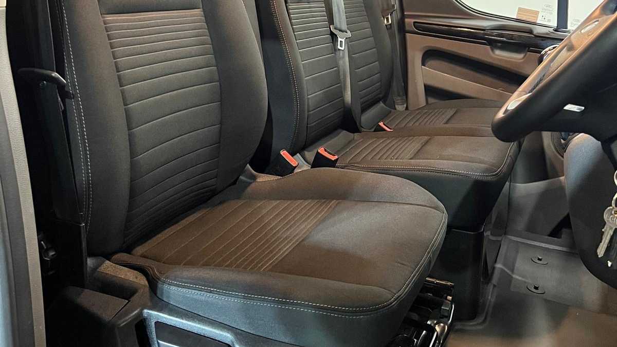 Used Ford Transit Custom 2023 for sale - 77058311: Photo 35