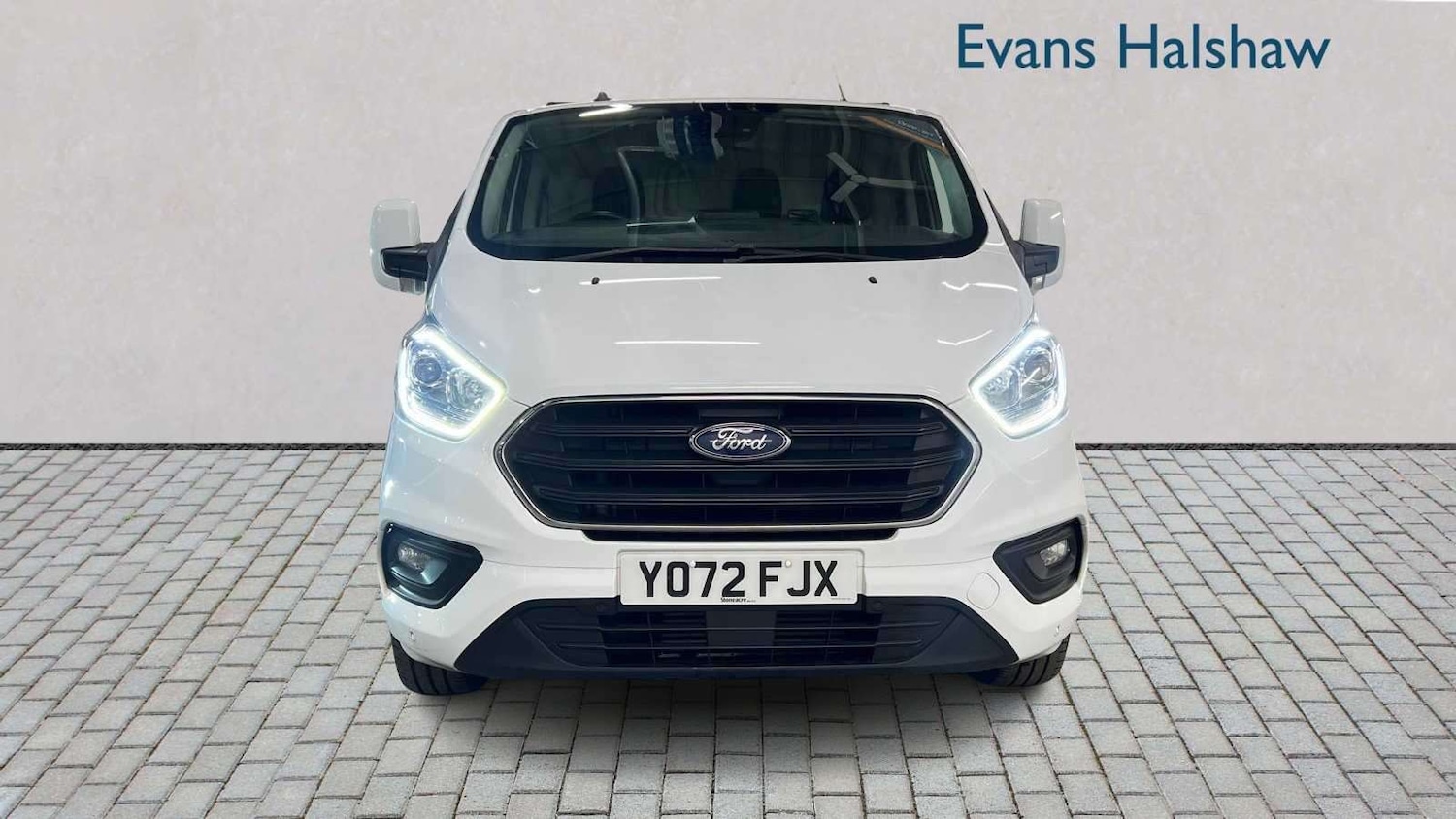 Used Ford Transit Custom 2023 for sale - 78118678: Photo 2