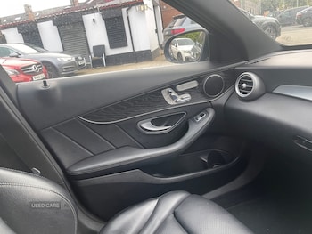 Used Mercedes-Benz C-Class 2018 for sale - 76216061: Photo