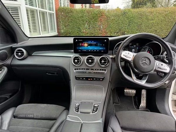 Used Mercedes-Benz GLC 2019 for sale - 77959033: Photo 2