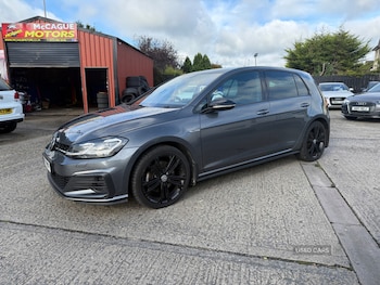 Used Volkswagen Golf 2017 for sale - 75928745: Photo