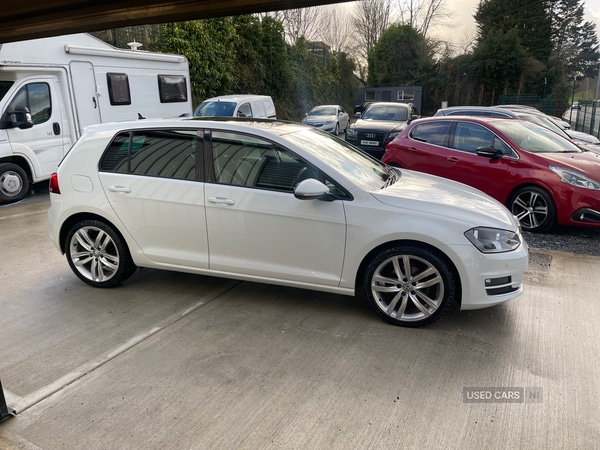 Used Volkswagen Golf 2017 for sale - 77638025: Photo 4