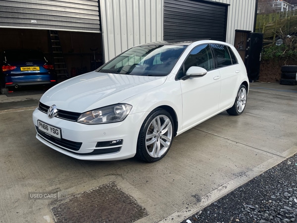 Used Volkswagen Golf 2017 for sale - 77638025: Photo 5