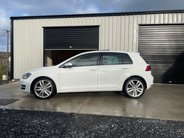 Used Volkswagen Golf 2017 for sale - 77638025: Photo 6