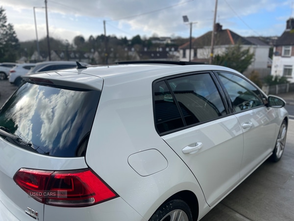 Used Volkswagen Golf 2017 for sale - 77638025: Photo 9