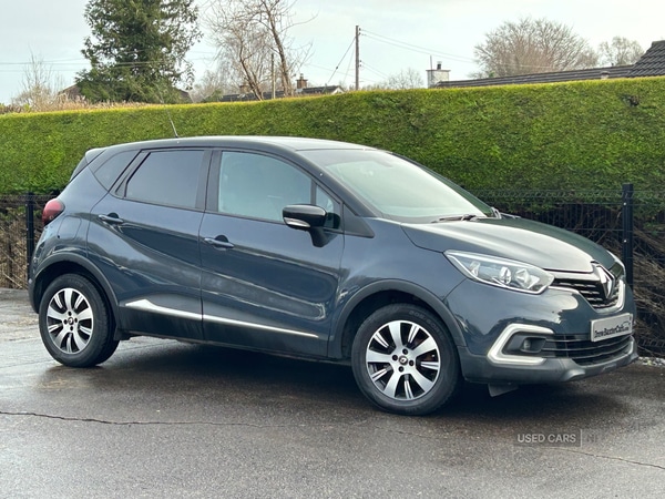 Used Renault Captur 2018 for sale - 76914315: Photo 2