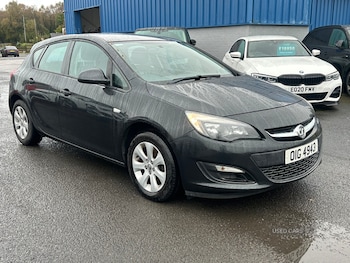 Vauxhall - Astra