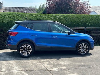 Used SEAT Arona 2023 for sale - 79026729: Photo