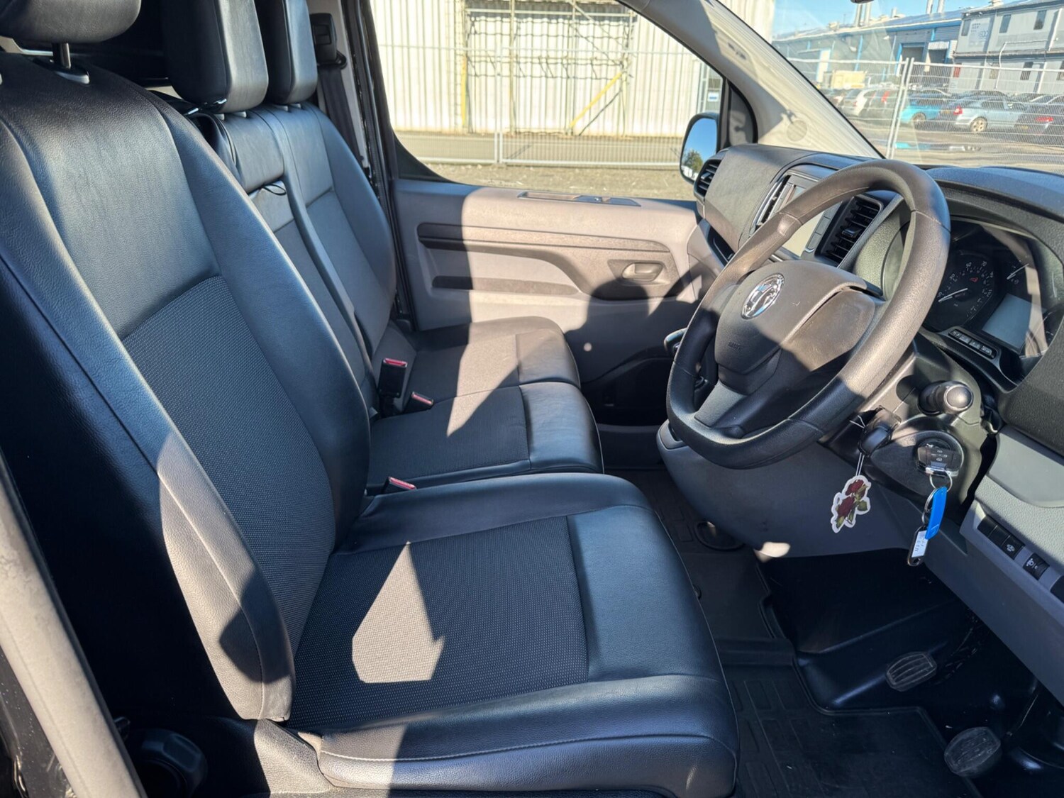 Used Vauxhall Vivaro 2021 for sale - 76701630: Photo 11