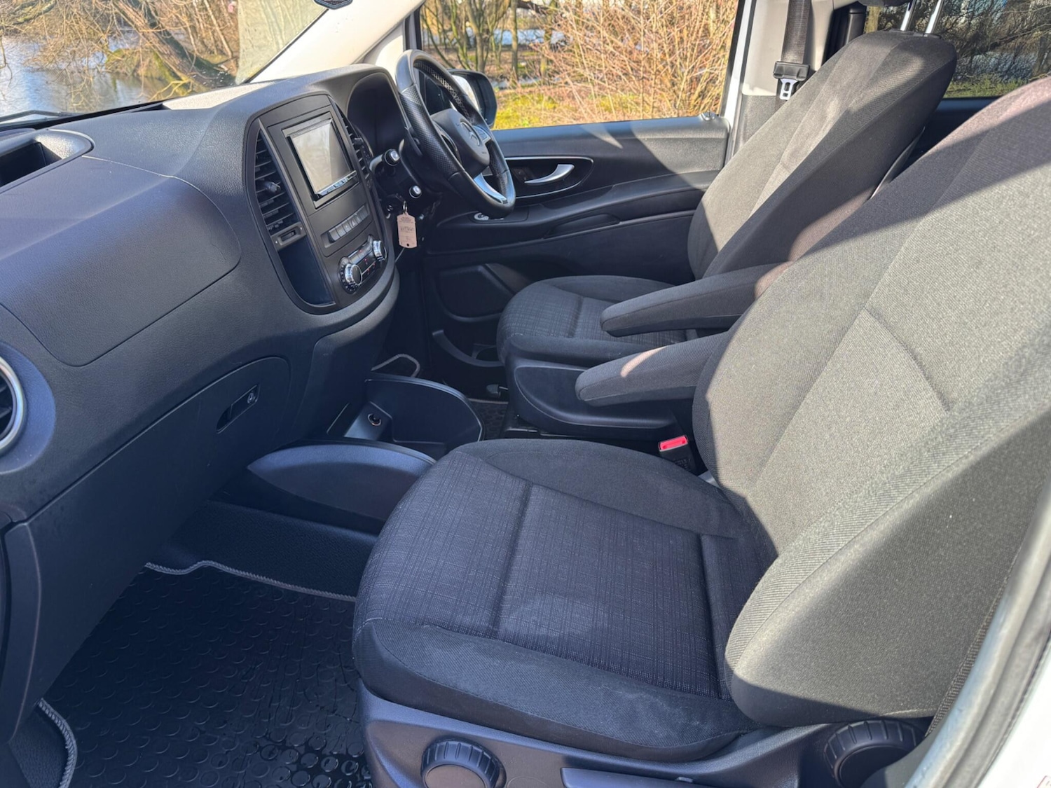 Used Mercedes-Benz Vito 2018 for sale - 77559379: Photo 13