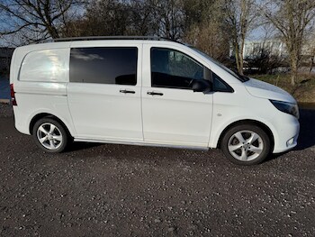 Used Mercedes-Benz Vito 2018 for sale - 77559379: Photo