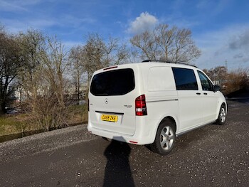 Used Mercedes-Benz Vito 2018 for sale - 77559379: Photo