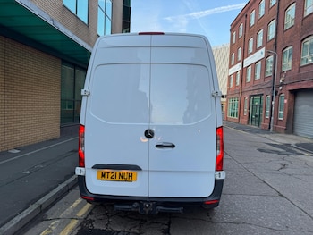 Used Mercedes-Benz Sprinter 2021 for sale - 76824598: Photo