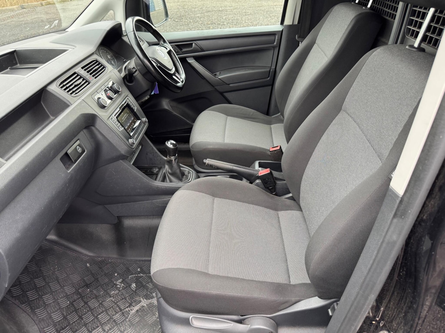 Used Volkswagen Caddy 2017 for sale - 76473434: Photo 9