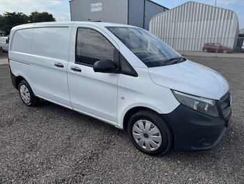 Mercedes-Benz - Vito