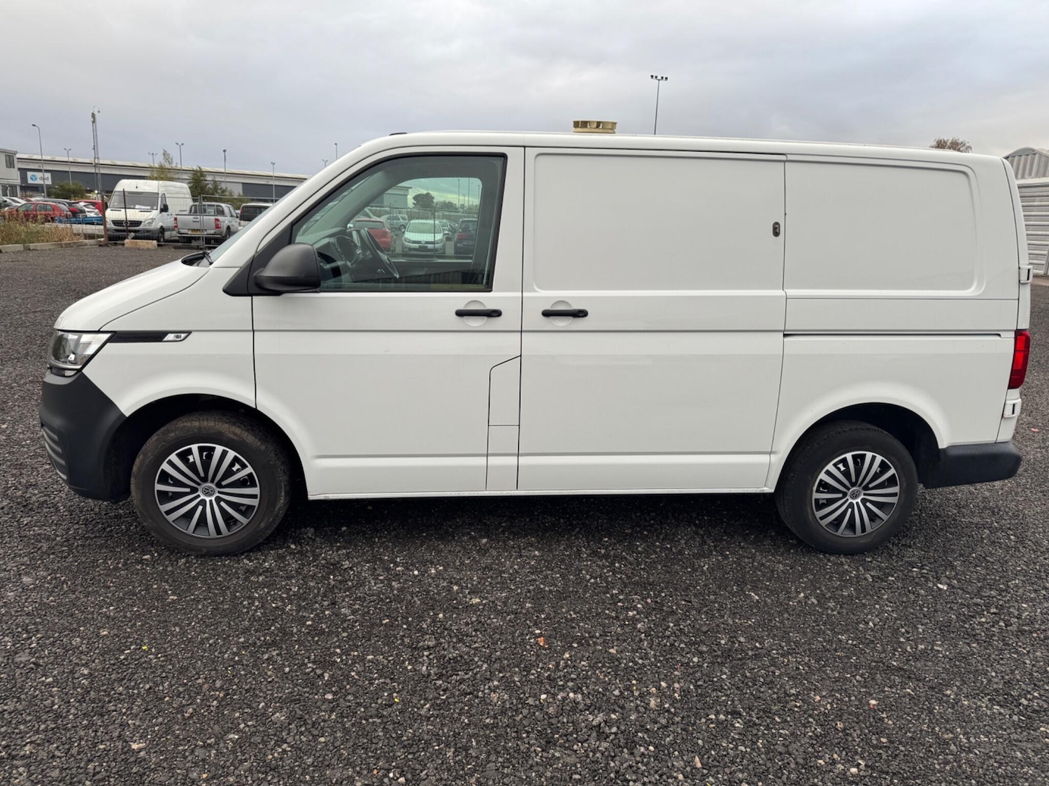 Used Volkswagen Transporter 2020 for sale - 76992441: Photo 5