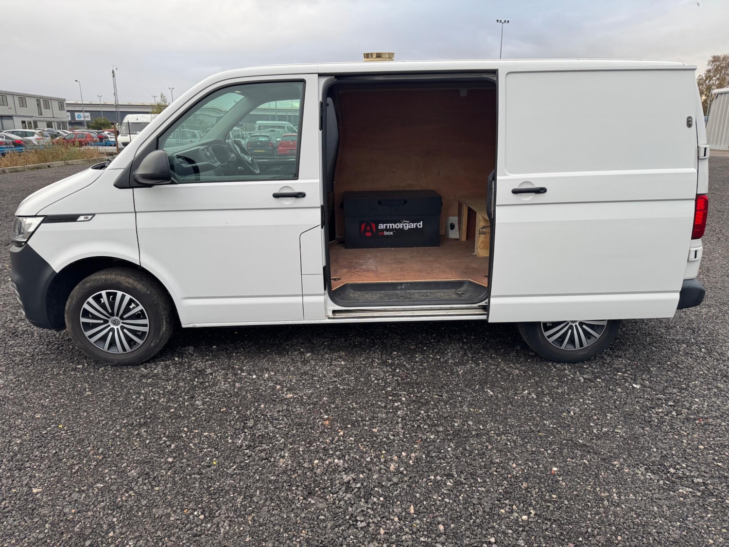 Used Volkswagen Transporter 2020 for sale - 76992441: Photo 7