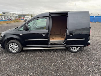 Used Volkswagen Caddy 2017 for sale - 79521008: Photo