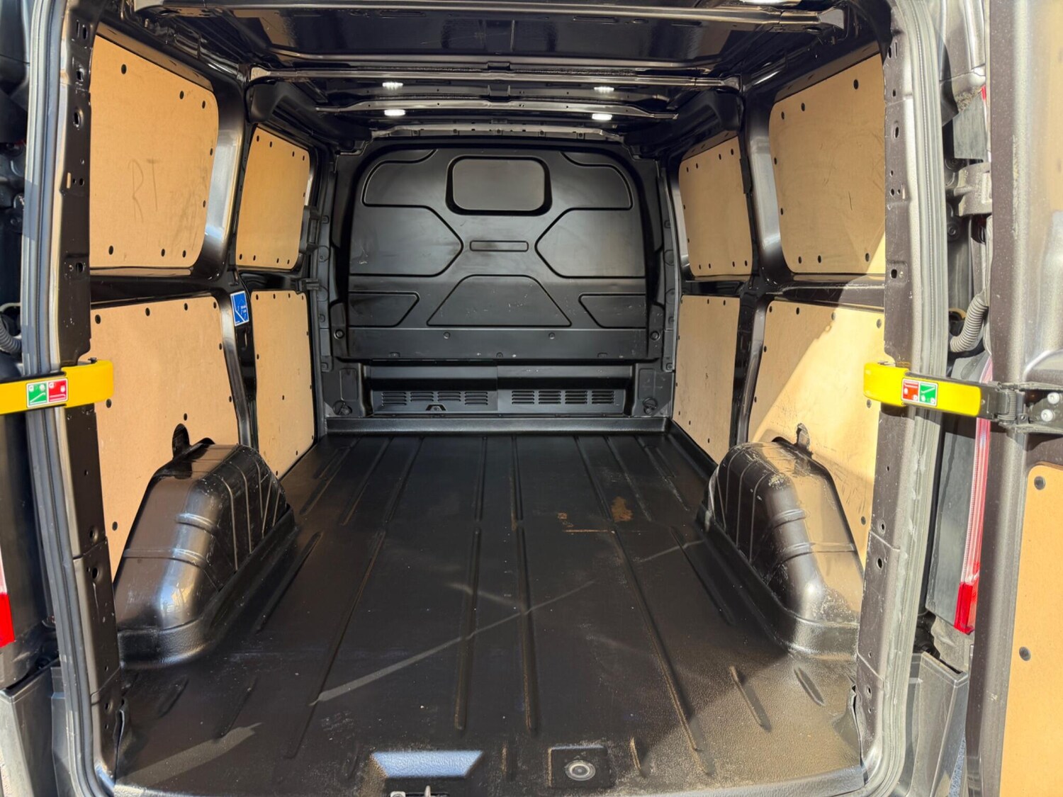 Used Ford Transit Custom 2022 for sale - 78071799: Photo 13