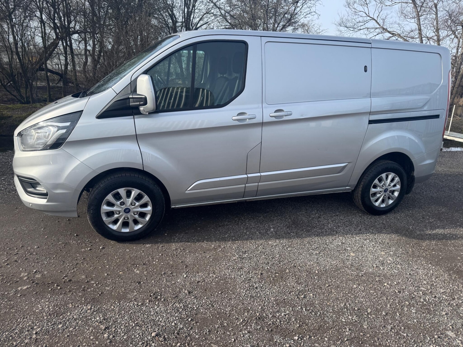 Used Ford Transit Custom 2020 for sale - 77559101: Photo 2