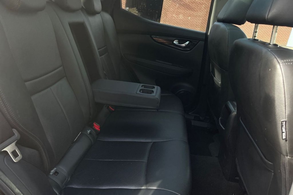 Used Nissan Qashqai 2016 for sale - 76202604: Photo 16