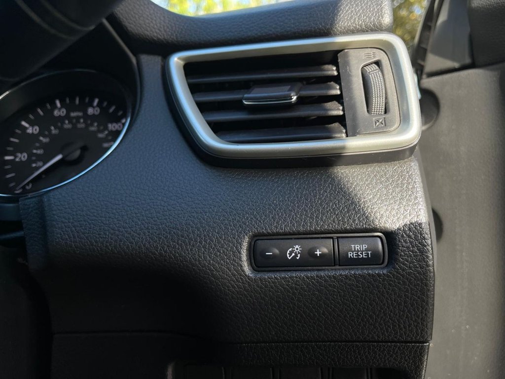 Used Nissan Qashqai 2016 for sale - 76202604: Photo 36