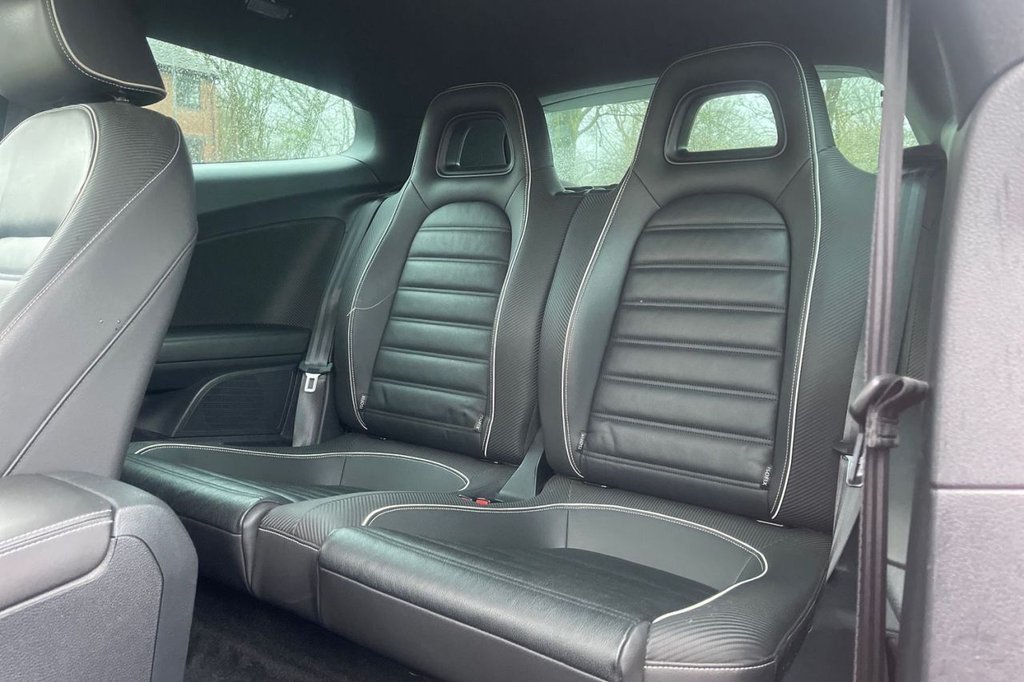 Used Volkswagen Scirocco 2015 for sale - 77200539: Photo 11