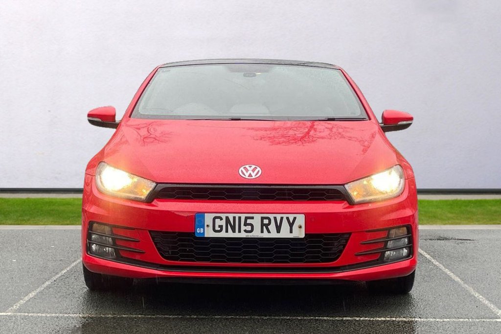 Used Volkswagen Scirocco 2015 for sale - 77200539: Photo 2