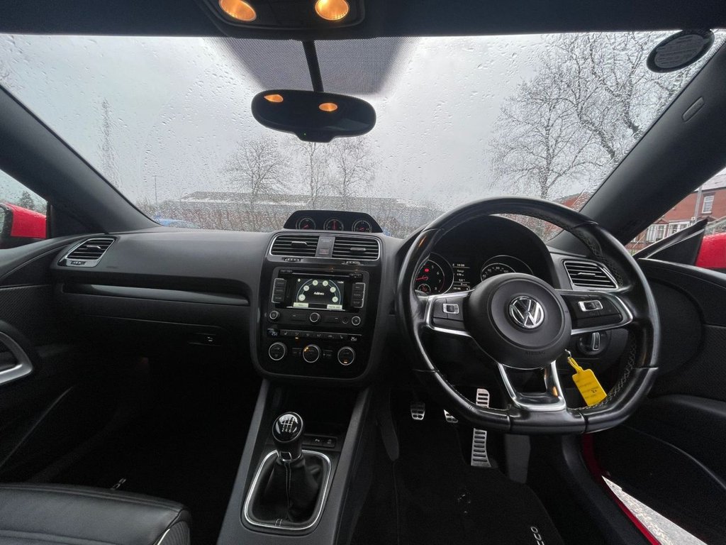 Used Volkswagen Scirocco 2015 for sale - 77200539: Photo 32