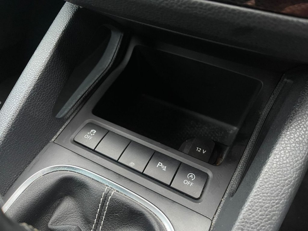 Used Volkswagen Scirocco 2015 for sale - 77200539: Photo 36