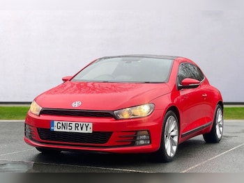 Used Volkswagen Scirocco 2015 for sale - 77200539: Photo
