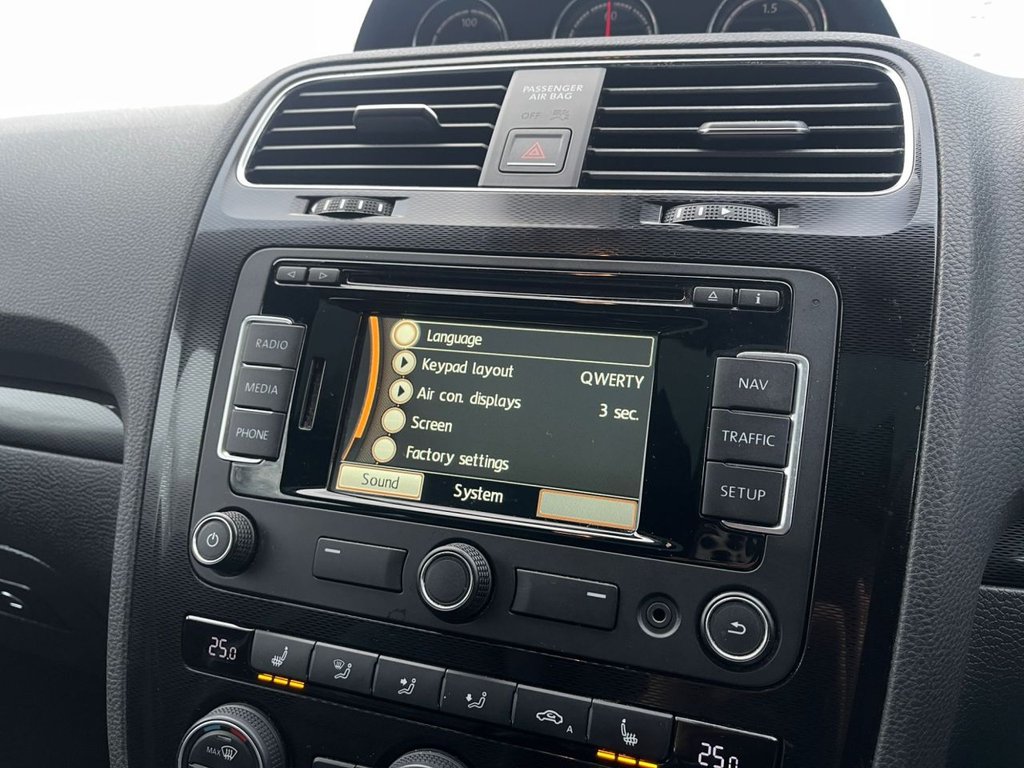 Used Volkswagen Scirocco 2015 for sale - 77200539: Photo 44