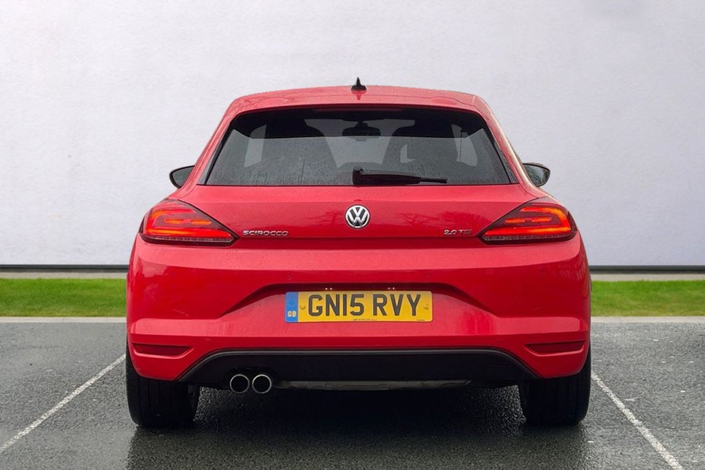 Used Volkswagen Scirocco 2015 for sale - 77200539: Photo 6