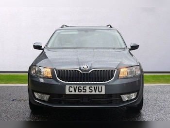 Used Skoda Octavia 2015 for sale - 78863749: Photo