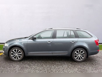 Used Skoda Octavia 2015 for sale - 78863749: Photo