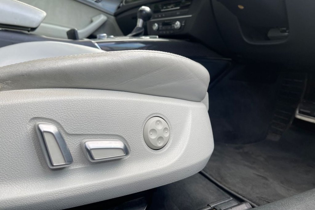 Used Audi RS6 2016 for sale - 78153731: Photo 12