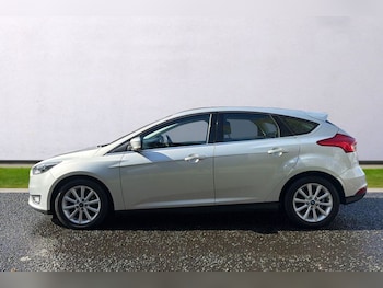 Used Ford Focus 2016 for sale - 78330792: Photo