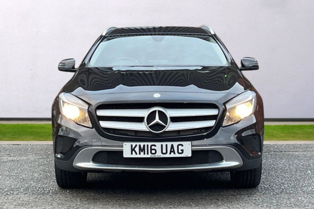 Used Mercedes-Benz GLA 2016 for sale - 77384166: Photo 2