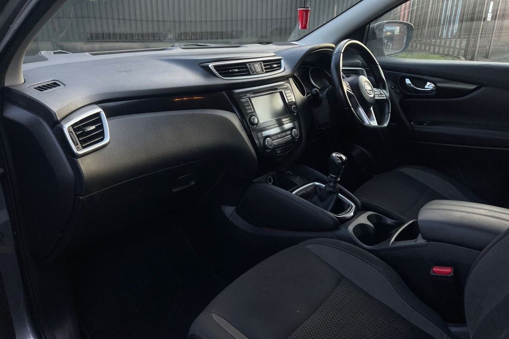 Used Nissan Qashqai 2018 for sale - 77558105: Photo 10