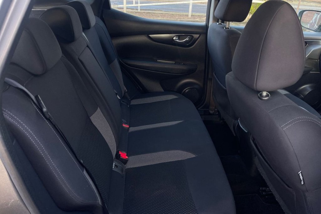 Used Nissan Qashqai 2018 for sale - 77558105: Photo 15