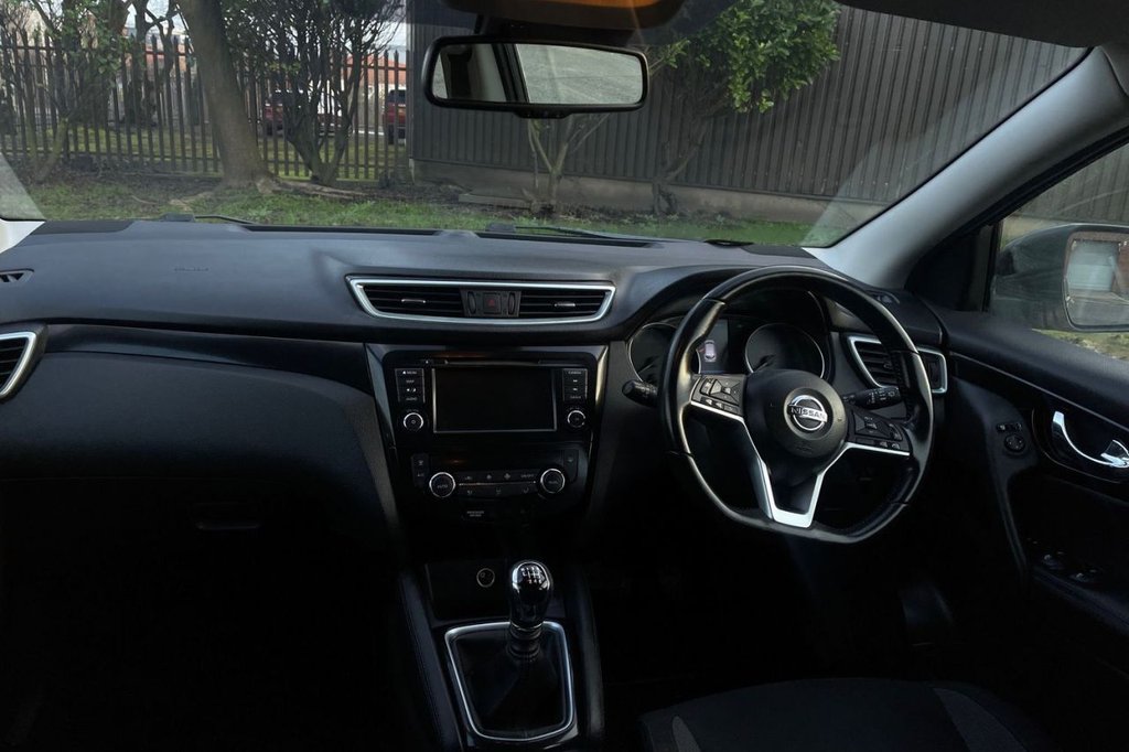 Used Nissan Qashqai 2018 for sale - 77558105: Photo 16