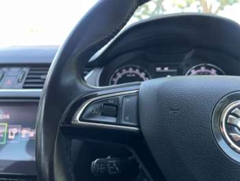 Used Skoda Octavia 2018 for sale - 75181802: Photo