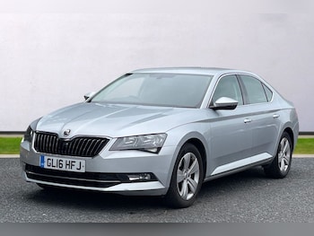 Used Skoda Superb 2016 for sale - 75359560: Photo