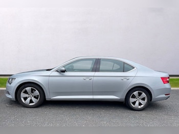 Used Skoda Superb 2016 for sale - 75359560: Photo