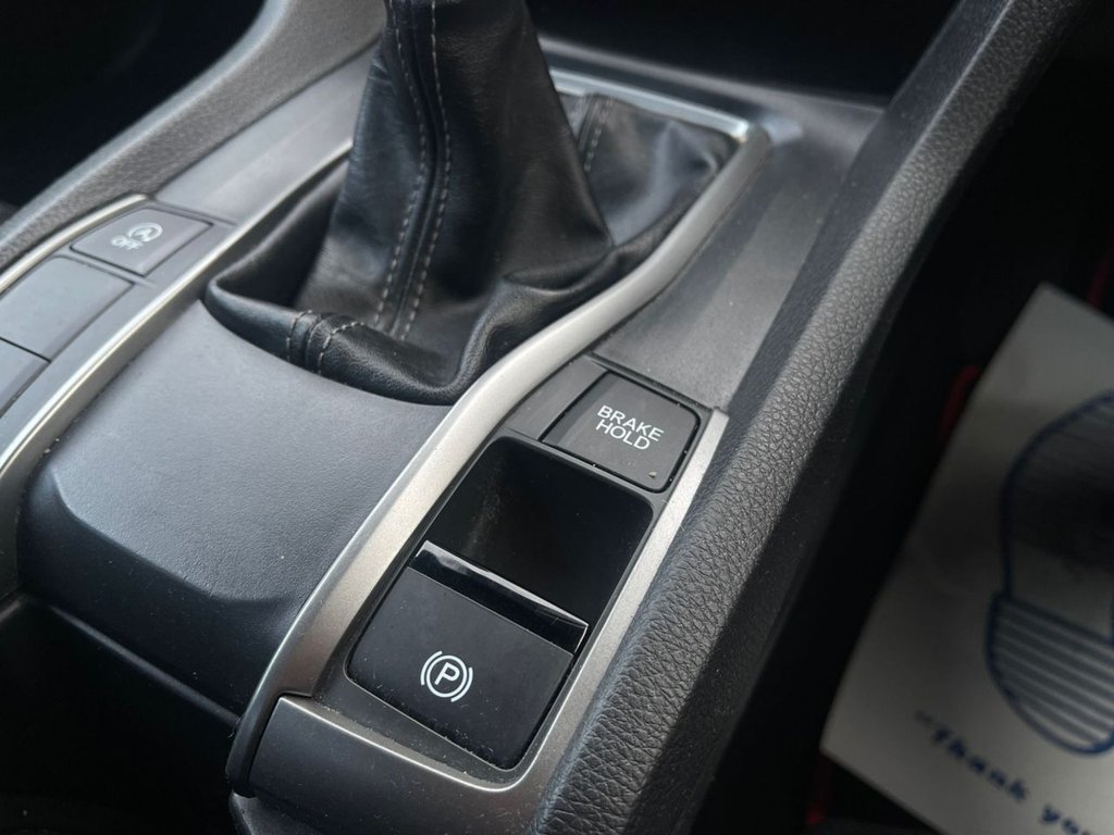 Used Honda Civic 2017 for sale - 76923623: Photo 37