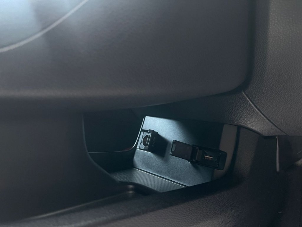 Used Honda Civic 2017 for sale - 76923623: Photo 40