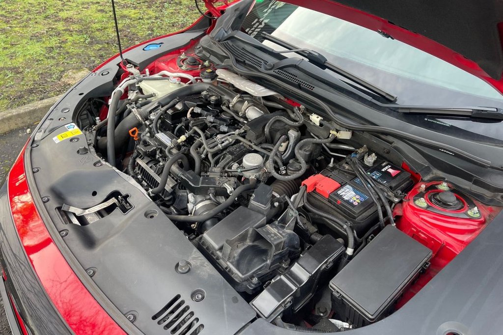 Used Honda Civic 2017 for sale - 76923623: Photo 49