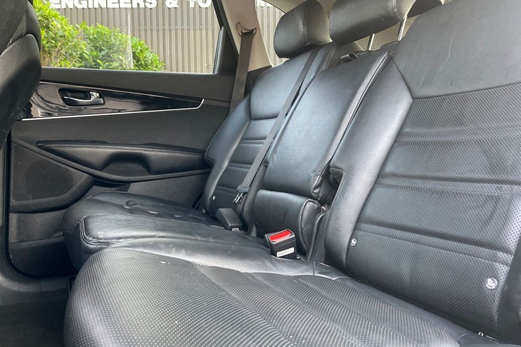 Used Kia Sorento 2015 for sale - 77369989: Photo 16