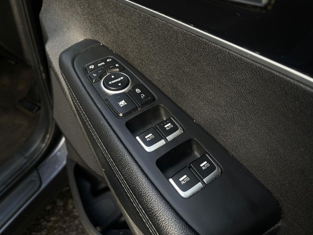 Used Kia Sorento 2015 for sale - 77369989: Photo 32